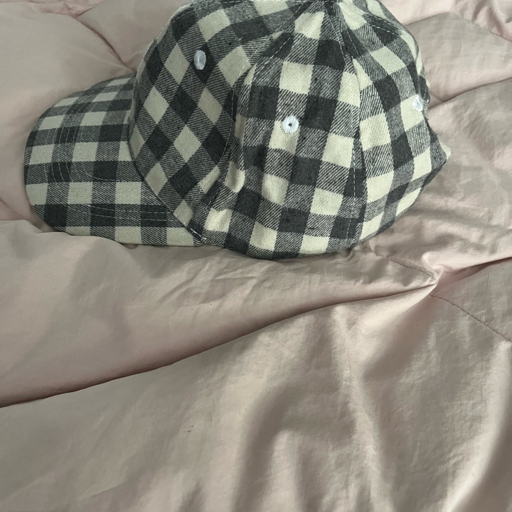 Cocus Pocus Checkered Cap - Picture 2 of 3